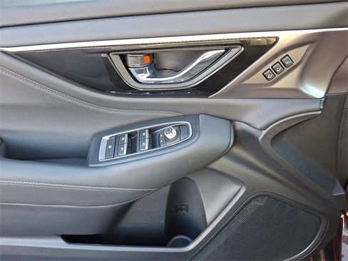 Used 2024 Subaru Outback Limited image 12