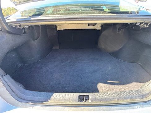 Used 2020 Toyota Camry LE image 12