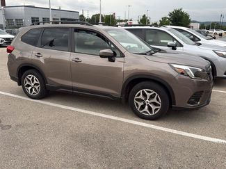 Used 2022 Subaru Forester Premium AWD/4WD video 1