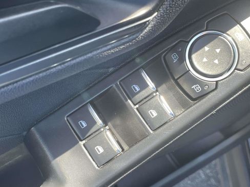 Used 2025 Ford Escape Active FWD image 16