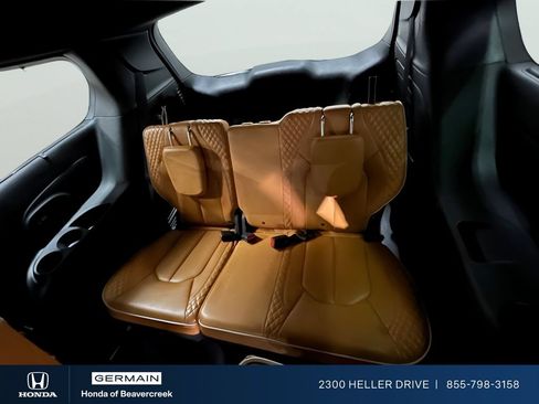 Used 2021 Chrysler Pacifica Pinnacle FWD image 25