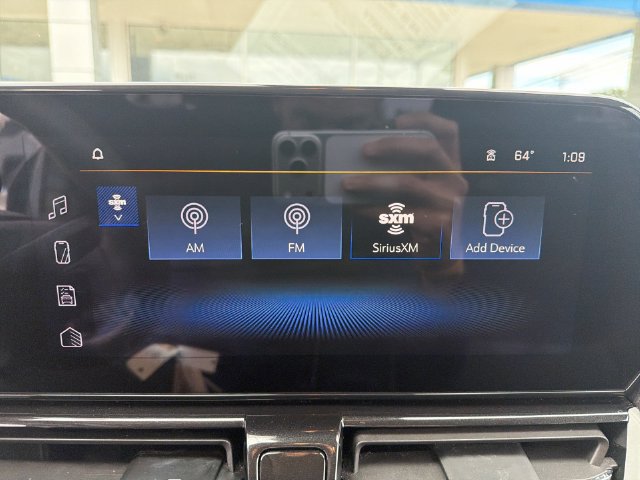 Used 2024 Chevrolet TrailBlazer LT FWD image 25