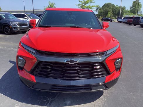 Used 2023 Chevrolet Blazer RS w/ Driver Confidence II Package image 4