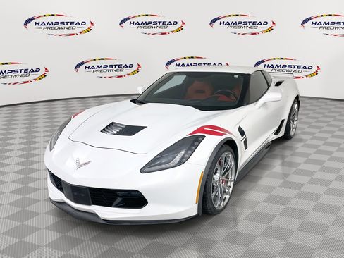 Used 2017 Chevrolet Corvette Grand Sport image 1