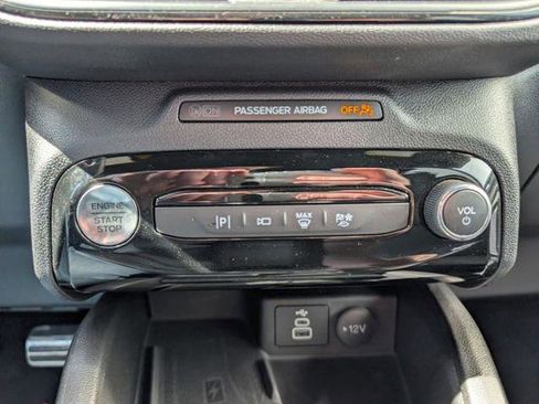 Certified 2024 Ford Escape ST-Line Elite AWD/4WD image 21