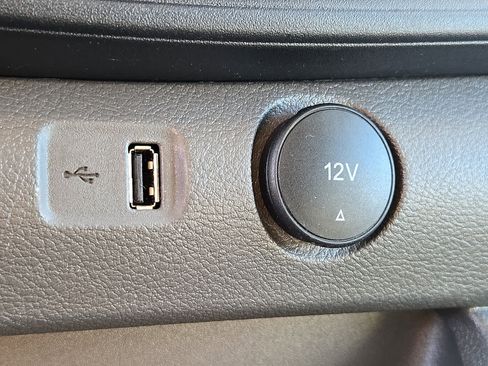 Used 2023 Ford Transit 250 Low Roof w/ Exterior Upgrade Package image 25