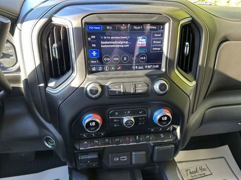 Used 2020 GMC Sierra 1500 AT4 w/ AT4 Premium Package image 15