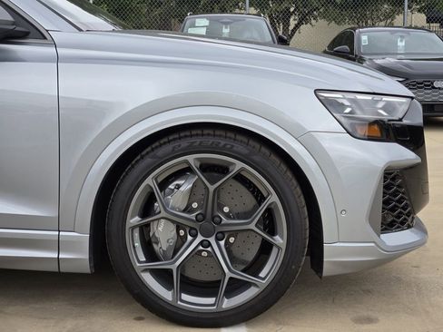 New 2026 Audi RS Q8 performance image 11