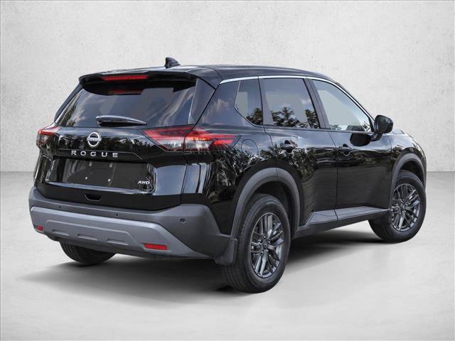 Used 2023 Nissan Rogue S AWD/4WD image 7