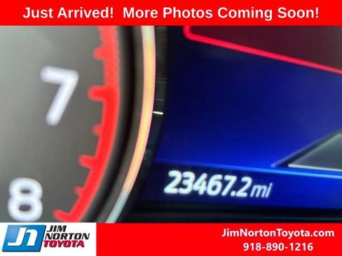Used 2023 Ford Explorer ST-Line AWD/4WD image 12