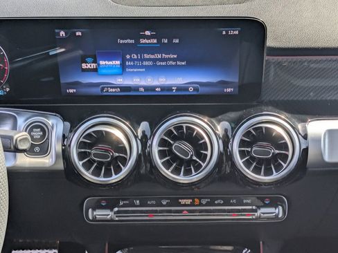 Certified 2024 Mercedes-Benz GLB 250 image 30