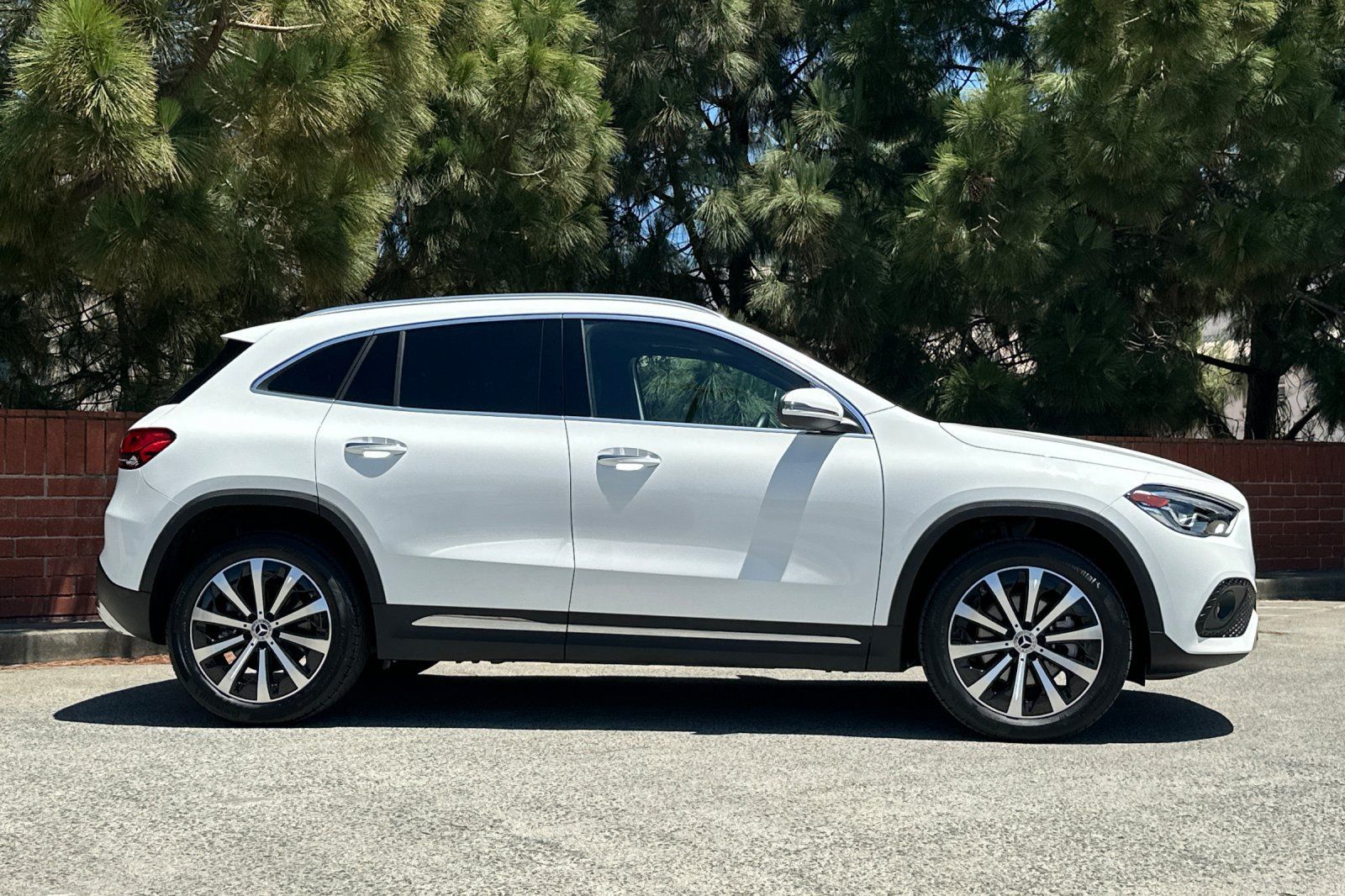 Certified 2023 Mercedes-Benz GLA 250 image 3