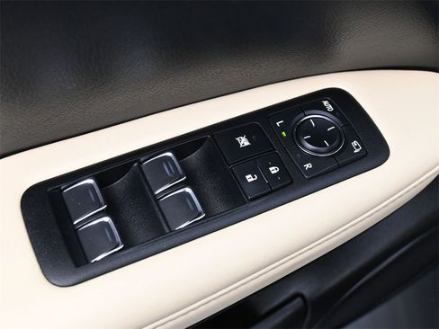 Used 2022 Lexus RX 350 350 w/ Premium Package image 4