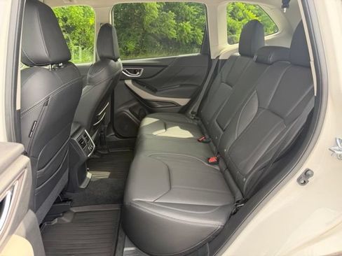 Used 2024 Subaru Forester Limited AWD/4WD image 19