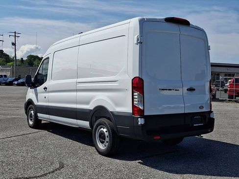 New 2026 Ford Transit 250 148 Medium Roof RWD image 6
