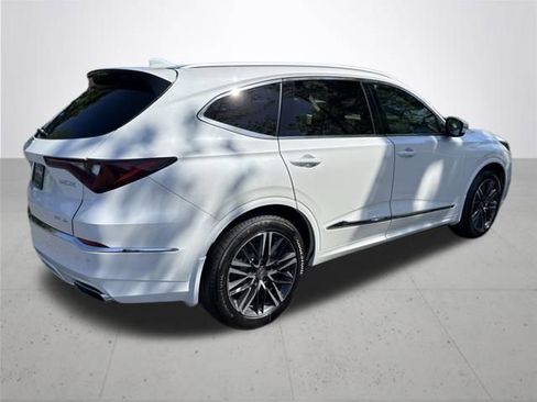 Used 2024 Nissan Rogue S AWD/4WD image 6
