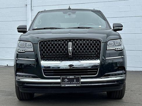 New 2024 Lincoln Navigator Black Label image 5