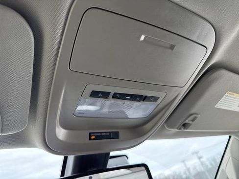 Used 2021 Chevrolet Colorado LT w/ Safety Package image 20