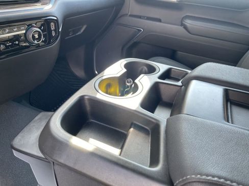 Used 2023 Chevrolet Silverado 1500 LT image 17