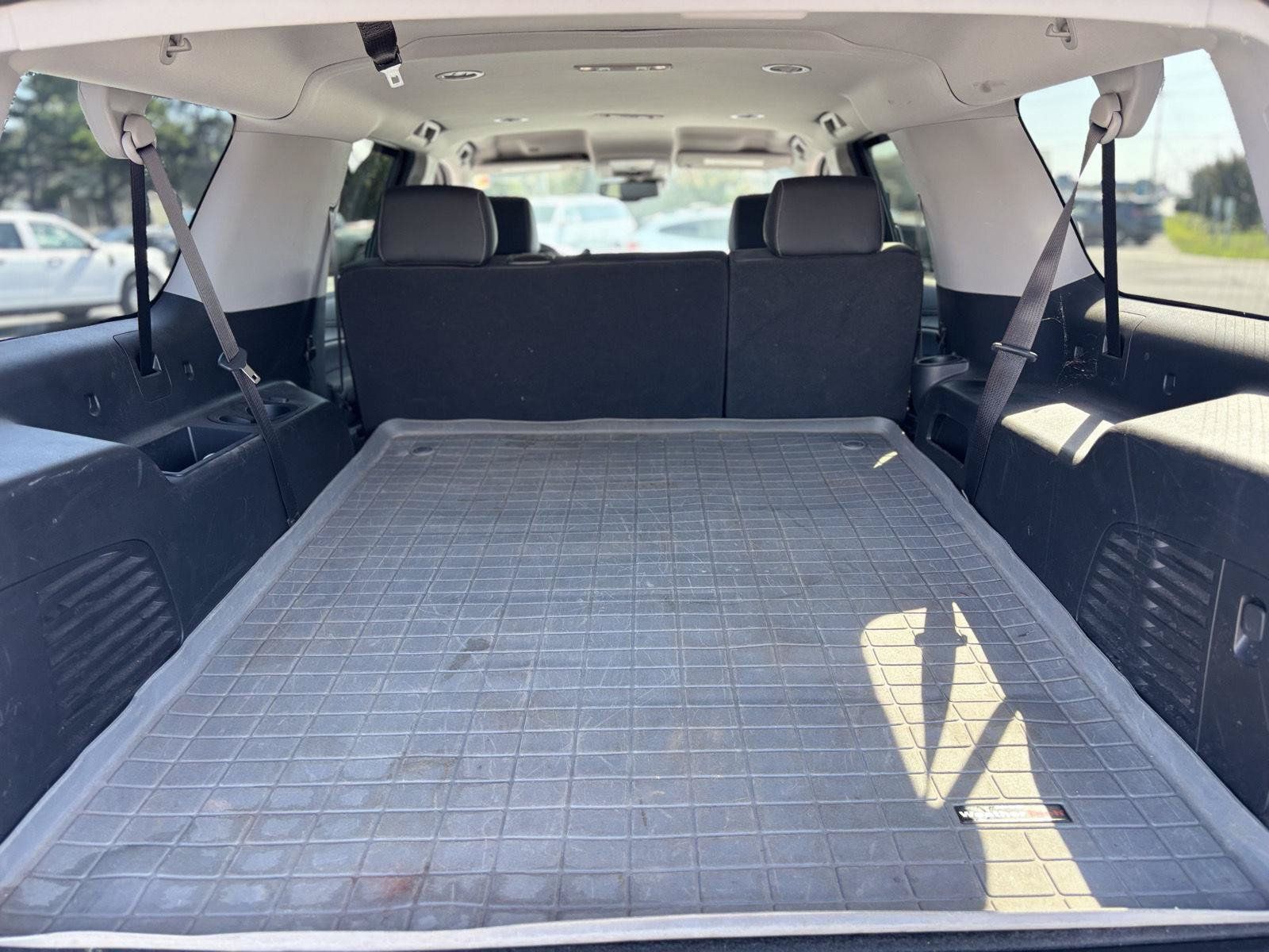 Used 2020 Chevrolet Suburban LT AWD/4WD image 19