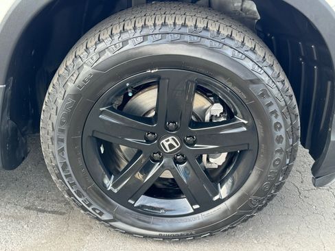 Used 2022 Honda Ridgeline Black Edition image 11