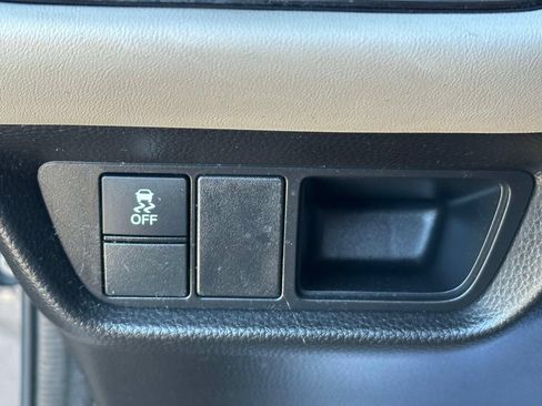Used 2023 Honda HR-V LX image 21
