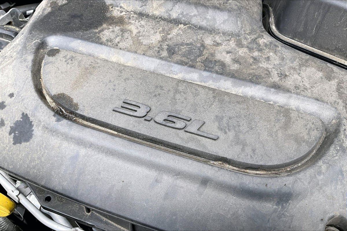 Used 2023 Chrysler Voyager LX FWD image 34
