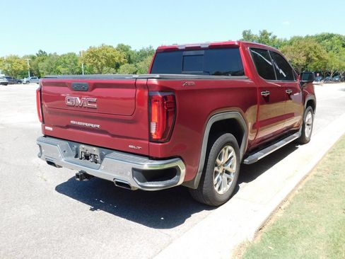 Used 2019 GMC Sierra 1500 SLT w/ SLT Premium Plus Package AWD/4WD image 4