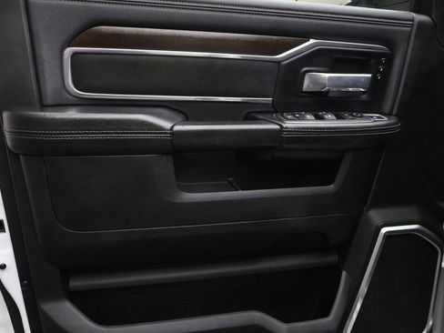 Used 2022 RAM 2500 Laramie image 15