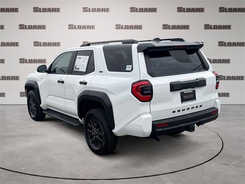 Used 2025 Toyota 4Runner SR5 image 3