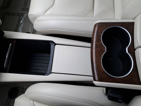 Used 2018 Tesla Model S 75D image 24