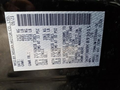 Used 2023 Nissan Rogue SV w/ SV Premium B Package image 34