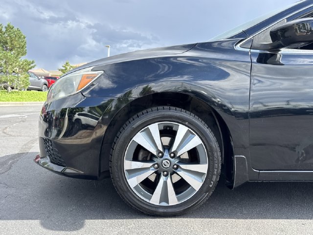Used 2019 Nissan Sentra SV w/ Special Edition Package FWD image 29