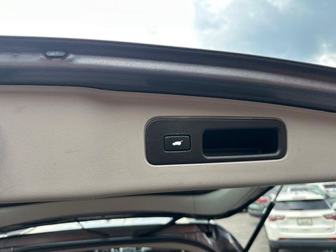 Used 2016 Honda Odyssey EX-L image 22