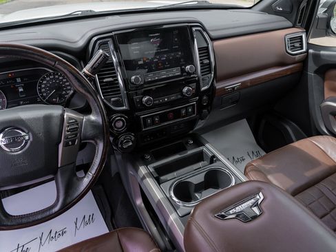 Used 2020 Nissan Titan Platinum Reserve AWD/4WD image 35