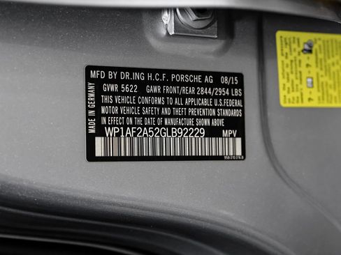 Used 2016 Porsche Macan Turbo image 57