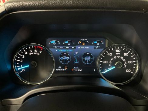 Used 2019 Ford F150 Platinum w/ Equipment Group 701A Luxury AWD/4WD image 26