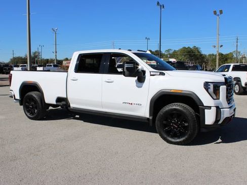 Used 2024 GMC Sierra 2500 AT4 w/ AT4 Premium Plus Package image 15