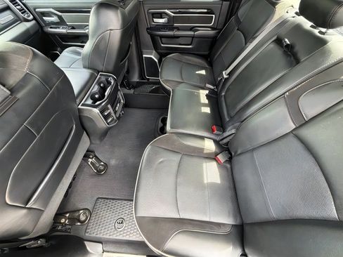 Used 2020 RAM 2500 Laramie w/ Night Edition AWD/4WD image 12