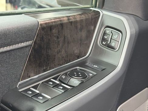 Used 2024 Ford F250 Lariat image 22