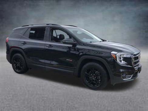 Used 2022 GMC Terrain AT4 AWD/4WD image 12