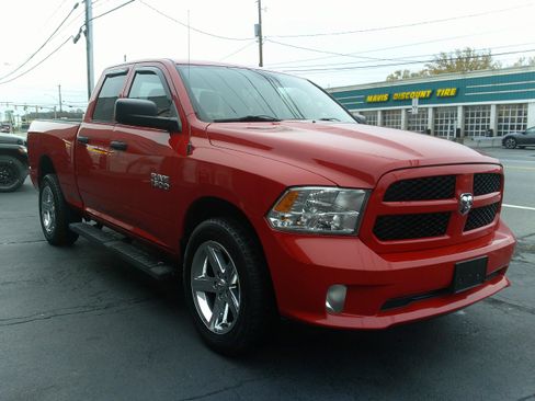 Used 2018 RAM 1500 Express w/ Express Value Package image 7