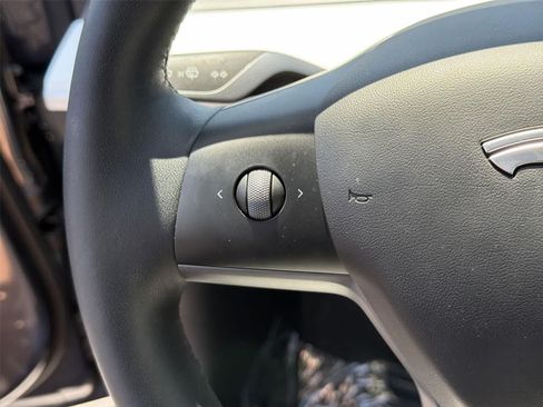 Used 2022 Tesla Model 3 RWD image 35