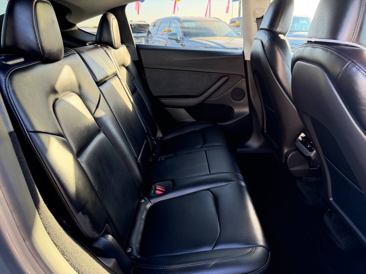 Used 2024 Tesla Model Y Long Range AWD/4WD image 30