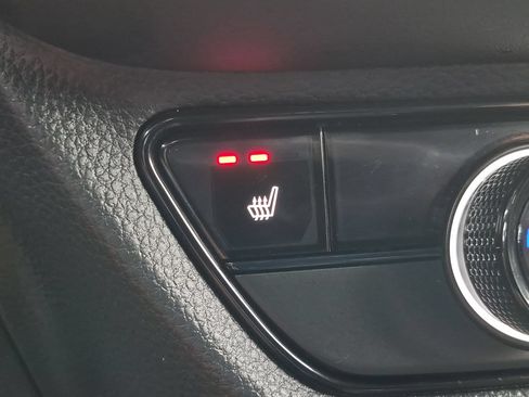 Certified 2025 Honda HR-V Sport image 21