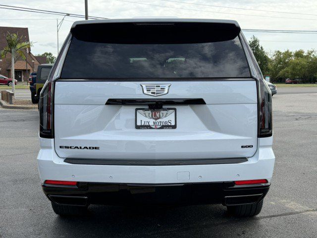 Used 2026 Cadillac Escalade Platinum Sport AWD/4WD image 8