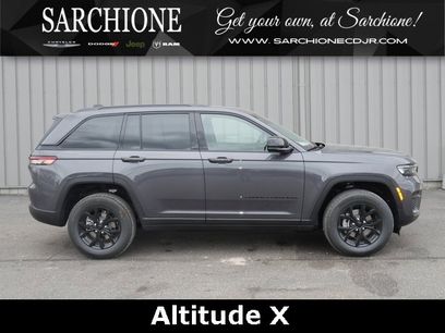 New 2025 Jeep Grand Cherokee Laredo
