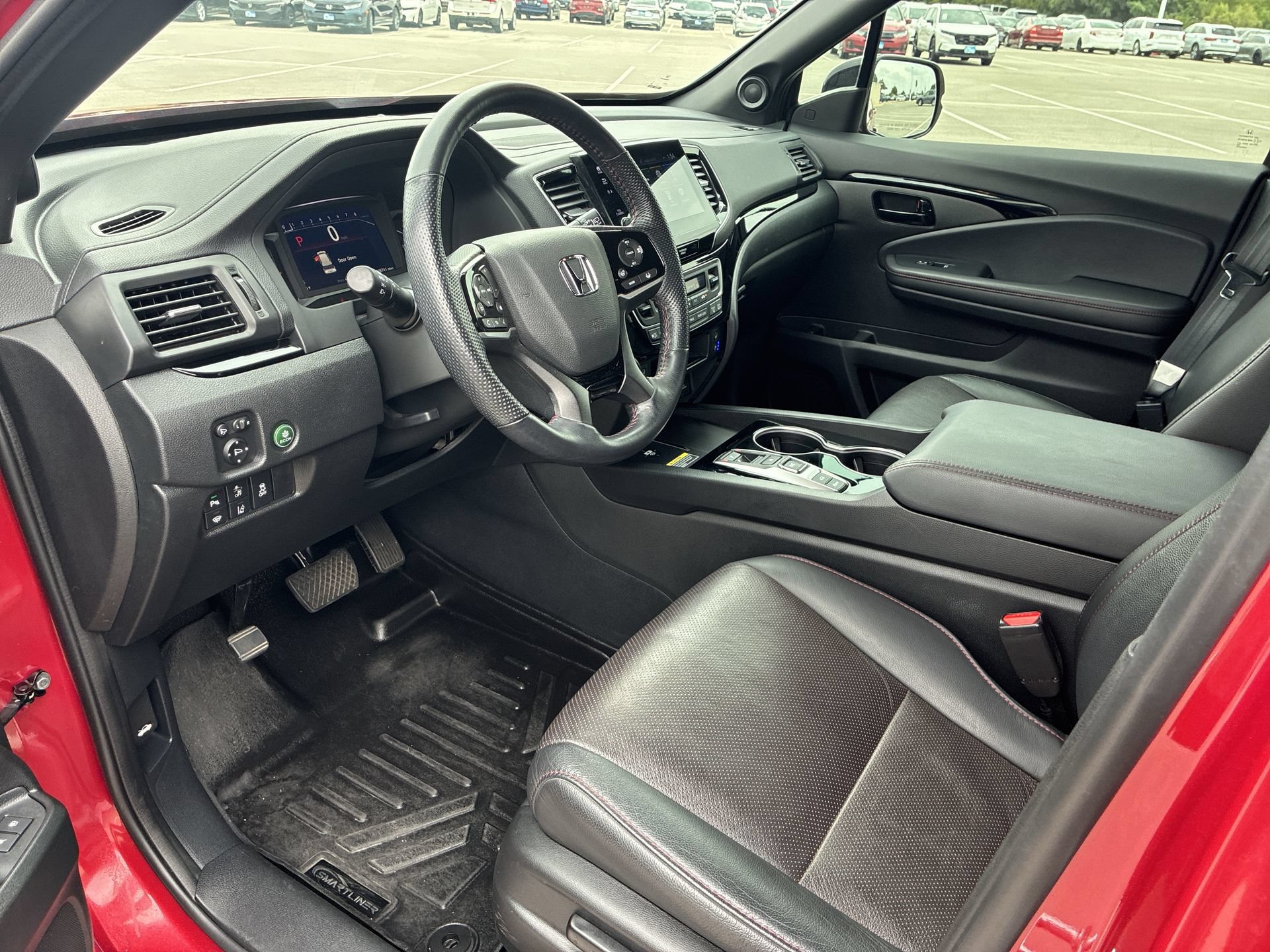 Certified 2024 Honda Passport Black Edition image 2