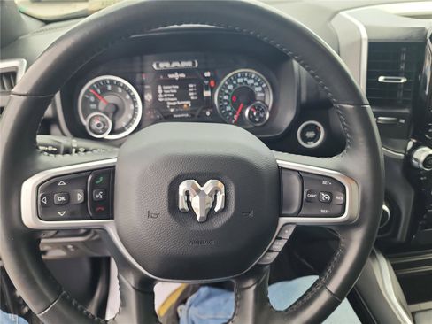 Used 2023 RAM 1500 Big Horn image 32