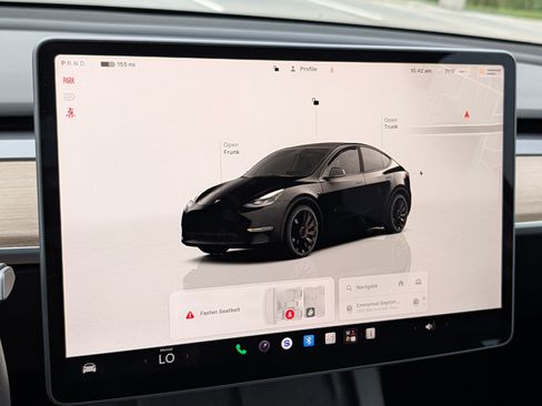 Used 2023 Tesla Model Y Long Range AWD/4WD image 29